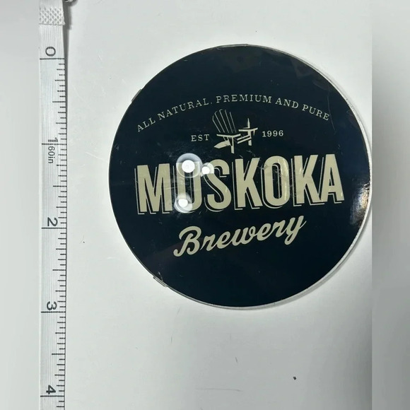 Muskoka Brewery- Round Fisheye Beer / Keg / Lens  / Badge / Medallion 🍺 - Picture 2 of 5